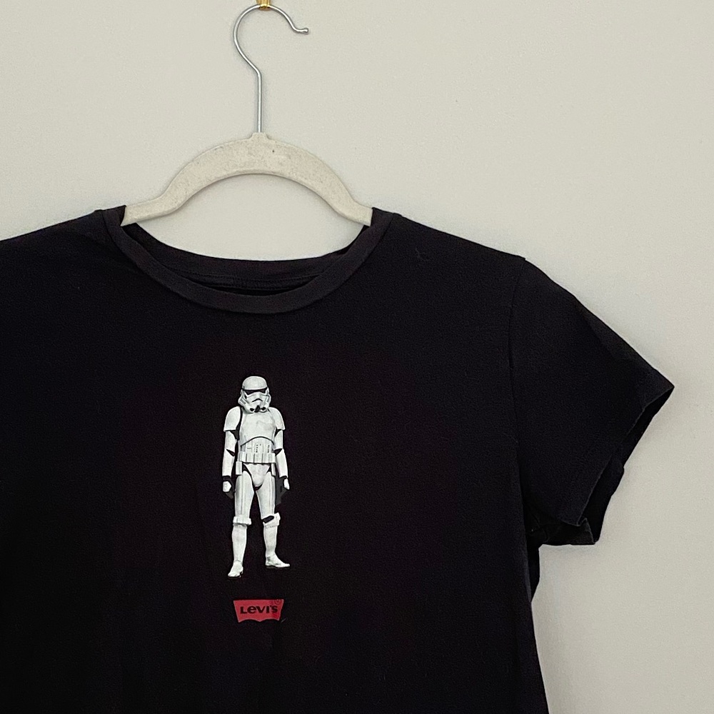 Levis x STAR WARS Limited Edition Graphic Youth Tee Shirt Disney